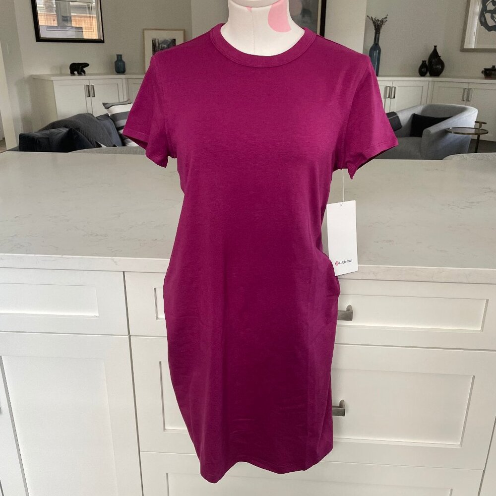 Lululemon Classic Fit Cotton Blend SS Crew Nk TShirt Dress Magenta Sz 4 NWT